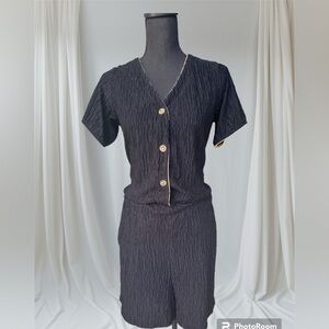 Sand Dollars Black and Gold Elastic Waist Romper